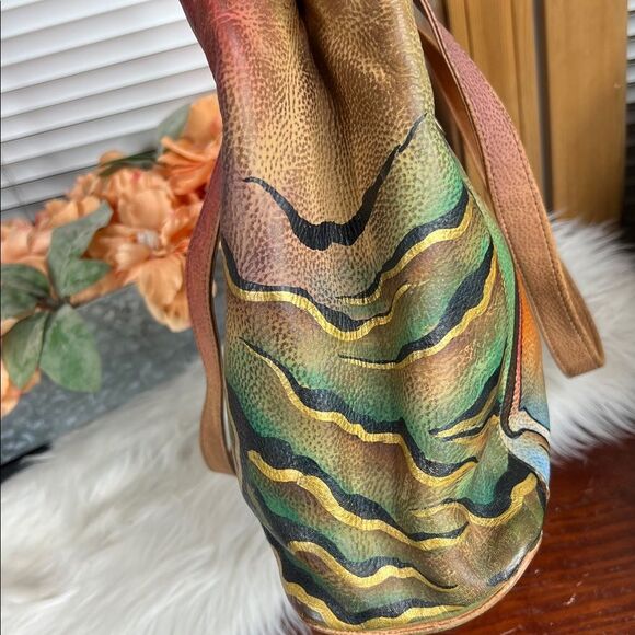 Anuschka Hand-Painted Multicolor Tote Bag - Picture 7 of 10